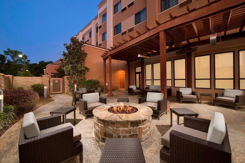 Hotel Courtyard By Marriott Tyler