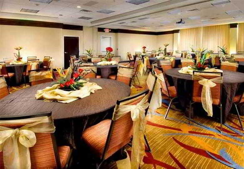 Hotel Courtyard By Marriott Tyler