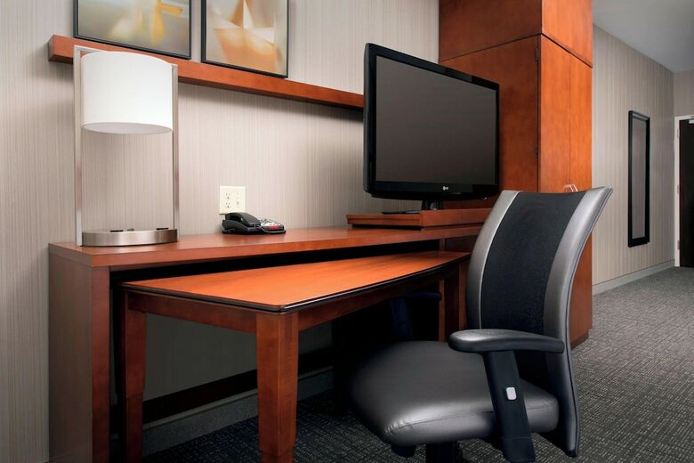 Hotel Courtyard By Marriott Tyler
