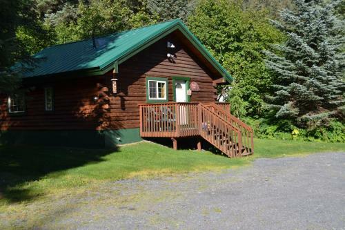 Box Canyon Cabins