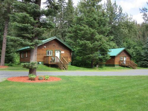 Box Canyon Cabins
