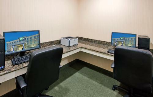 Hotel Holiday Inn Express Topeka North