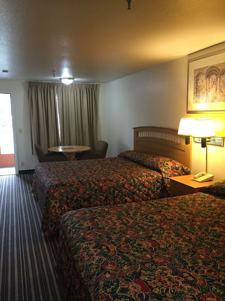 Motel Royal Inn
