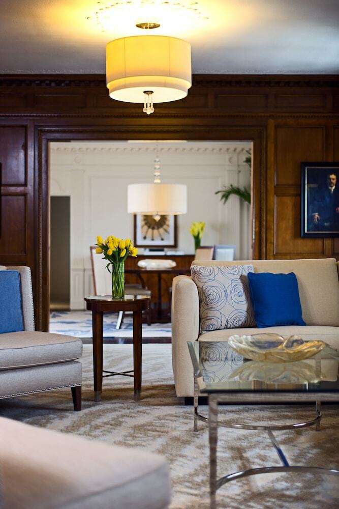 Hotel Peoria Marriott Pere Marquette