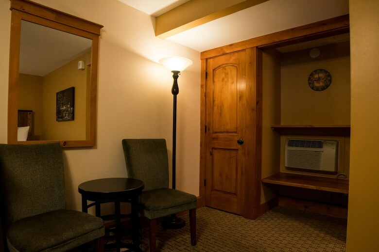 Hotel Silver Moon Inn