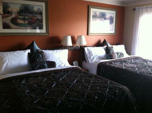 Columbine Motel