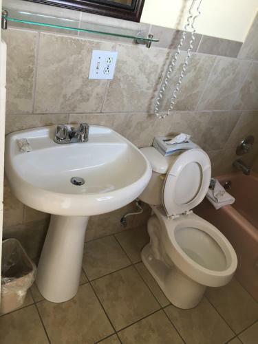 Columbine Motel