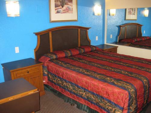 Sunshine Motel