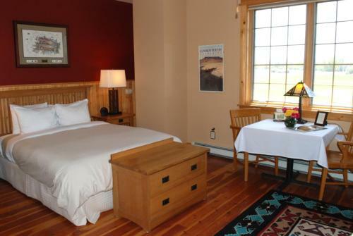 Gallatin River Lodge