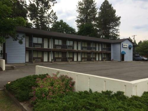 Motel Japan House Suites