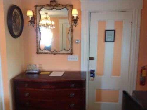 Hostal Bradford Carver House