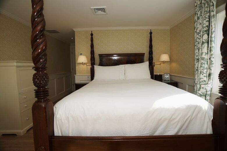 Hostal Anchor Inn Beach House