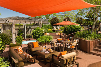 Posada Crowne Pointe Historic Inn