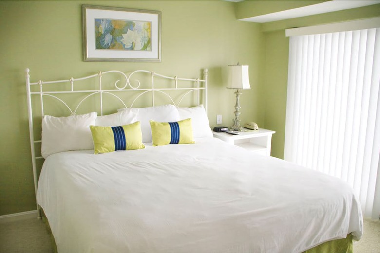 Surfside Hotel And Suites