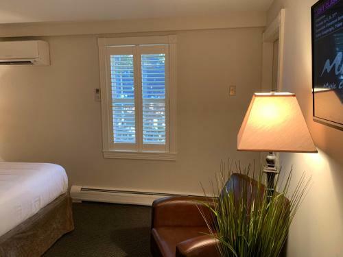 Posada Sage Inn And Lounge