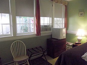 Posada Moffett House Inn