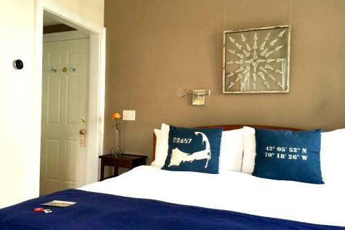 Bed & Breakfast Benchmark Inn