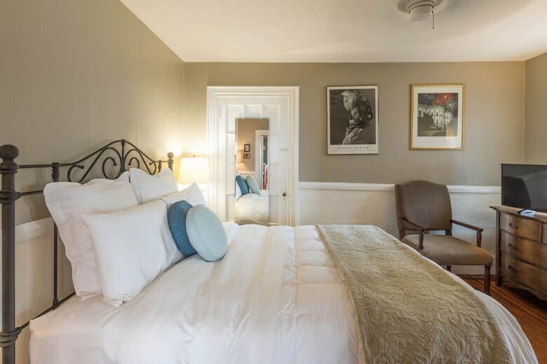 Bed & Breakfast Snug Cottage
