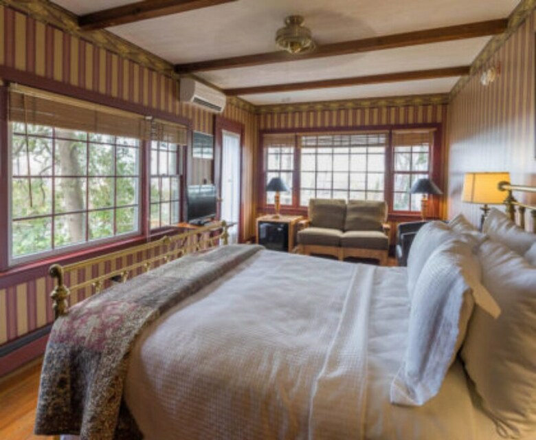 Bed & Breakfast Snug Cottage