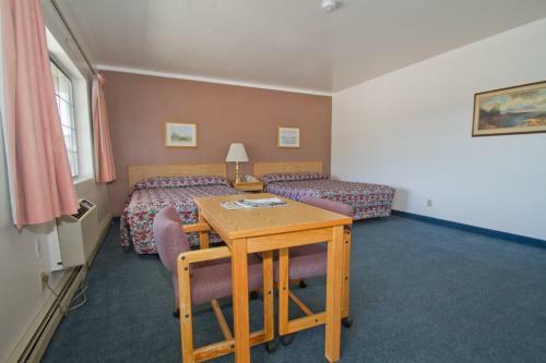 Brooks St. Motor Inn