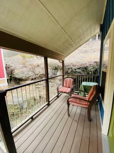 Bed & Breakfast All Seasons Treehouse Village