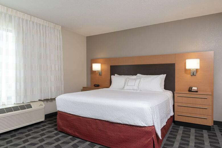 Hotel Towneplace Suites Fort Wayne North