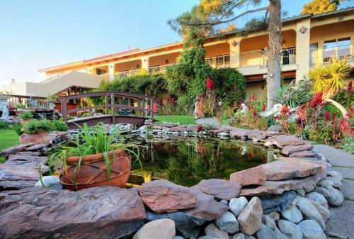 Posada The Inn At Paradise