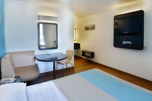 Motel 6 Galveston