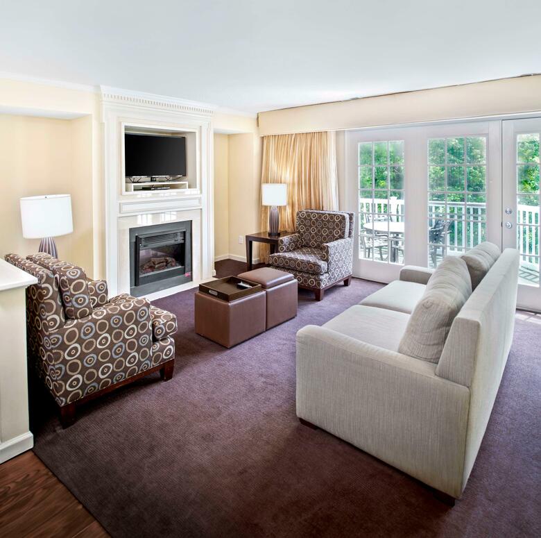 Hotel Greensprings Vacation Resort
