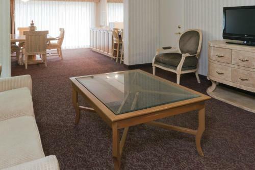 Crowne Plaza Hotel Mission Valley