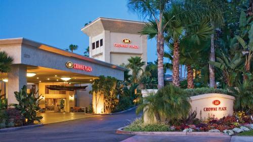 Crowne Plaza Hotel Mission Valley