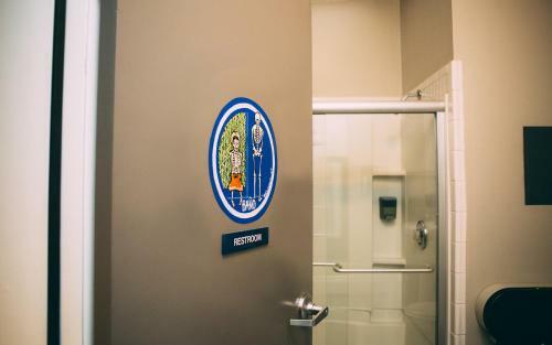 Hostelling International San Diego Downtown