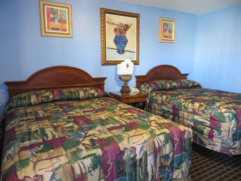 A Fisher�s Inn Motel