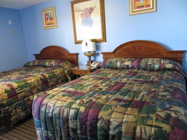 A Fisher�s Inn Motel