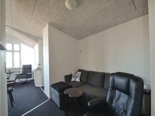 Two-bedroom Holiday Home In Allingabro