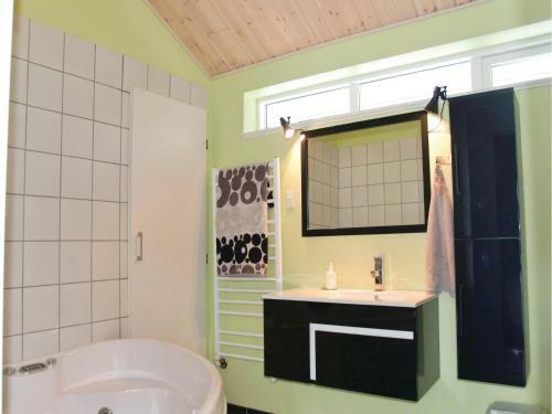 Holiday Home Pramdragerparken F�rvang