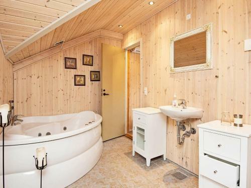 Three-bedroom Holiday Home In Toftlund 41