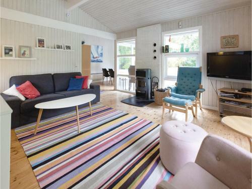 Four-bedroom Holiday Home In Asnas