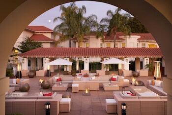 Hotel Dolce Hayes Mansion