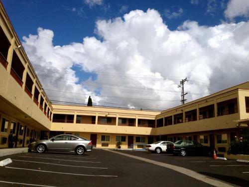 Harvey's Motel