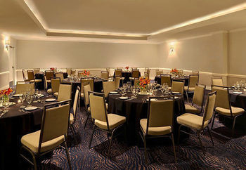 Hotel Courtyard By Marriott San Diego Downtown