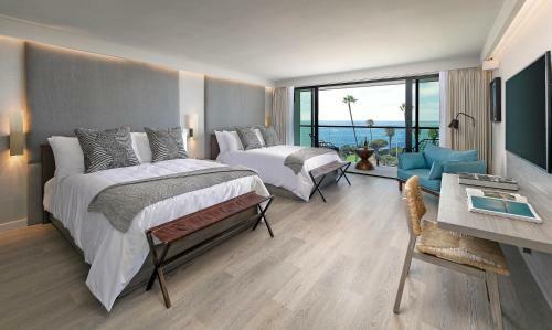 Hotel La Jolla Cove Suites