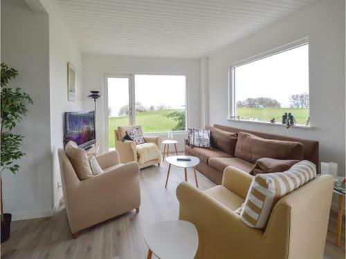 Three-bedroom Holiday Home In Bandholm