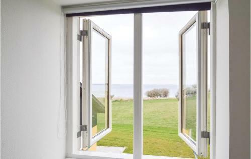 Three-bedroom Holiday Home In Bandholm