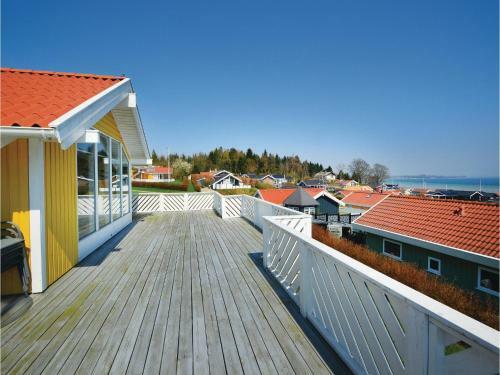 Two-bedroom Holiday Home In Bjert