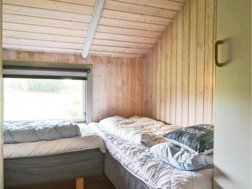 Five-bedroom Holiday Home In Hvide Sande