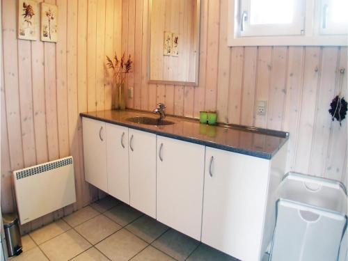 Holiday Home Hvide Sande 28