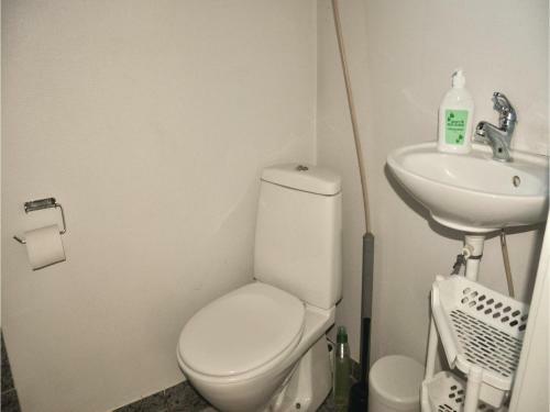 Holiday Home Sk�strup Strand �st Bogense I