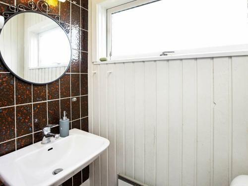 Two-bedroom Holiday Home In Bogense 1