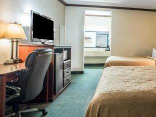 Hotel Quality Inn I-5 Naval Base